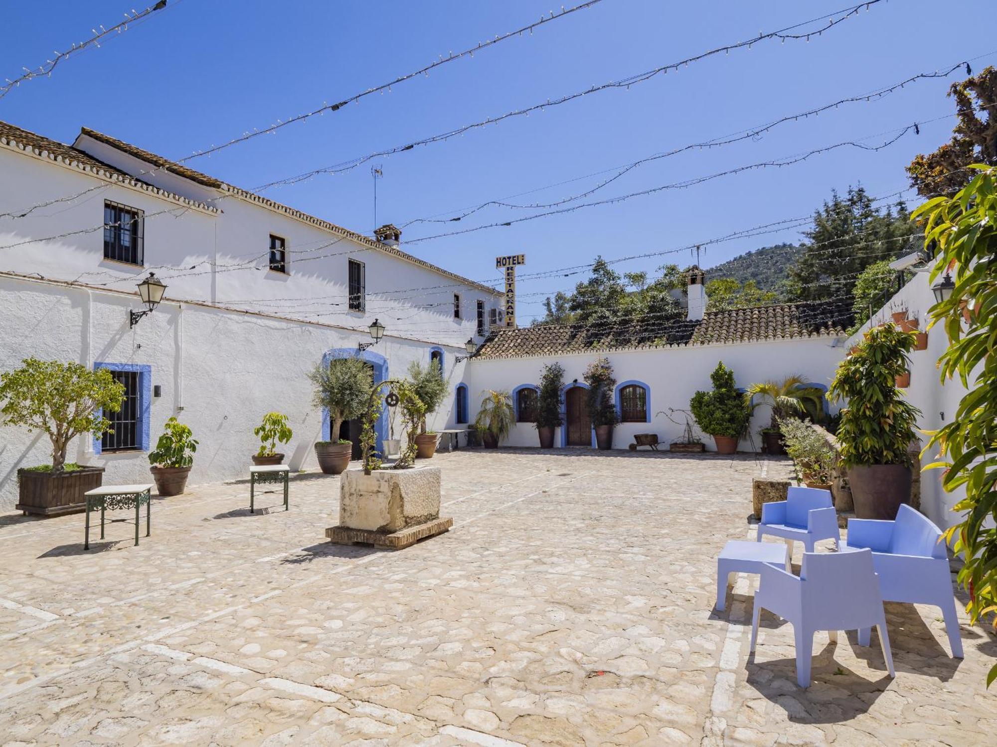 Cubo'S Hotel Cortijo San Antonio Casarabonela Buitenkant foto